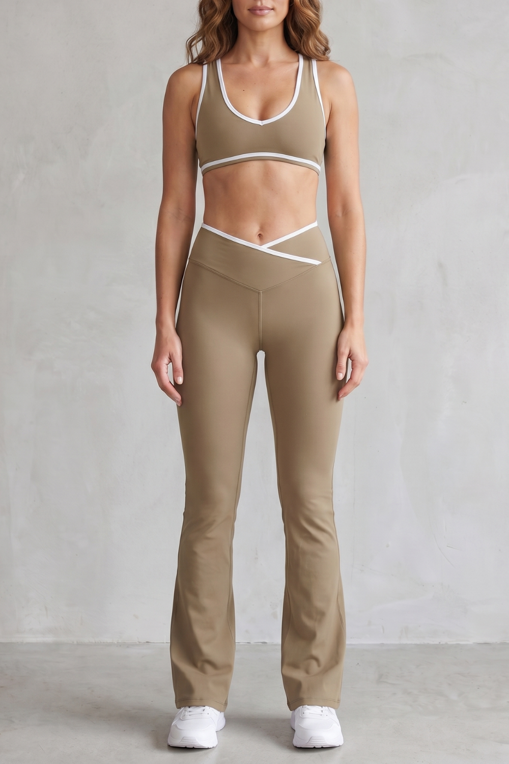 Aurelia – Sculpting contrast trim – Activewear set