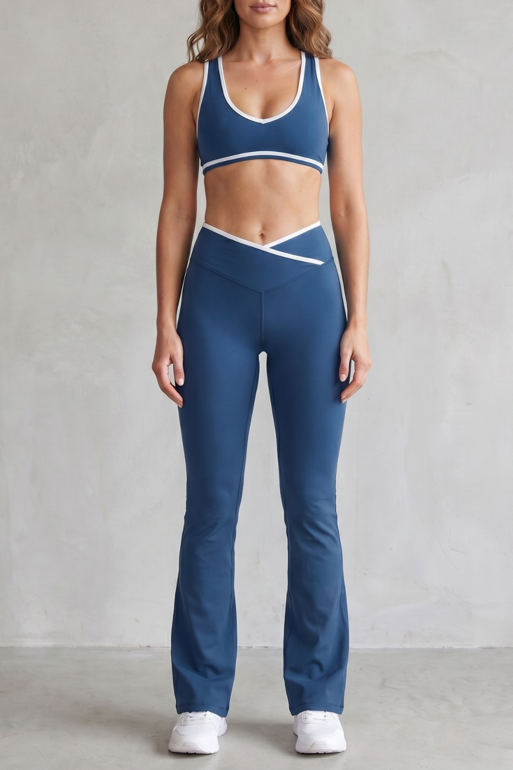 Aurelia – Sculpting contrast trim – Activewear set