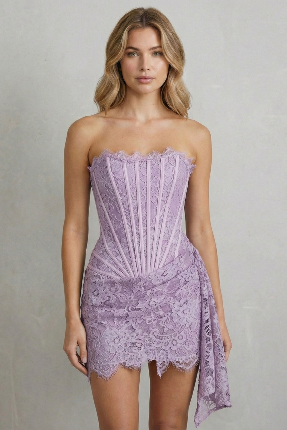 Célestine – Sculpted lace elegance – Corset mini dress
