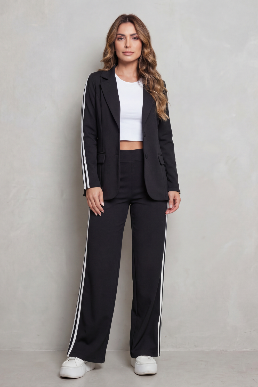 Ishie – Stripe detail – Sporty elegance set
