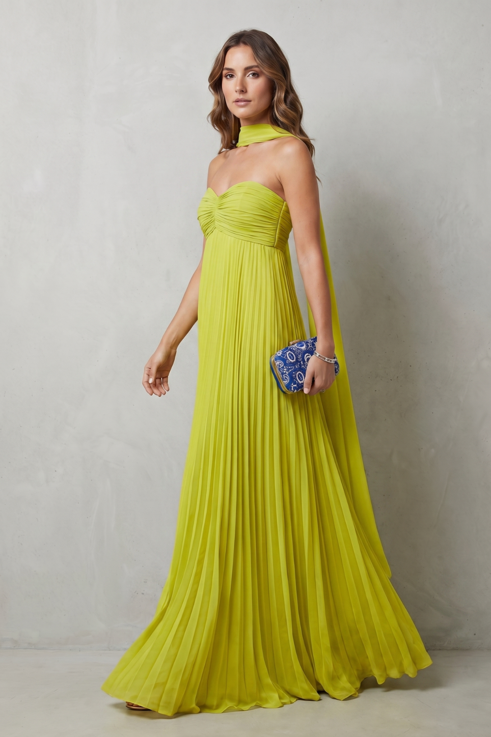 Makayelle – Pleated halter grace – Maxi dress