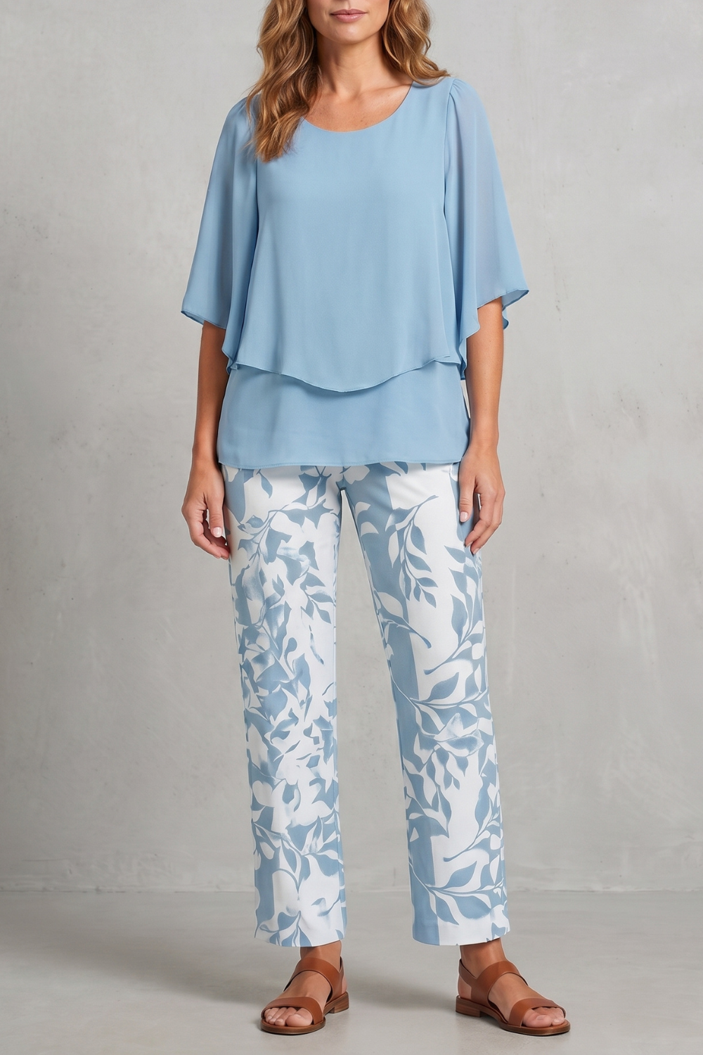 Mariselle – Botanical print elegance – Two-piece trouser set