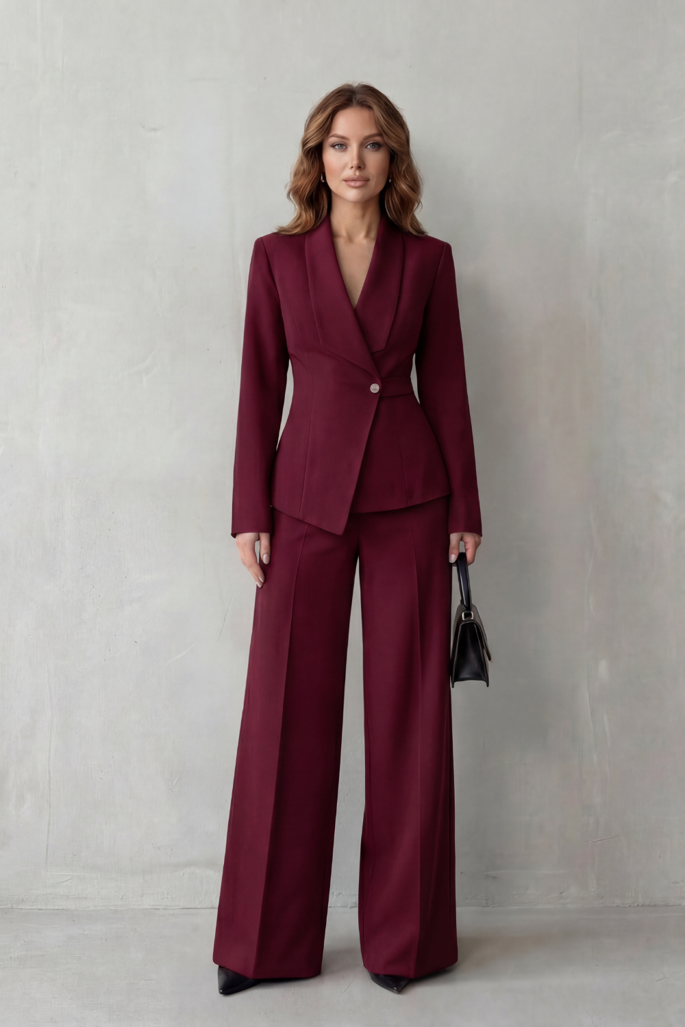 Valdérie – Sculpted waist – Tailored suit set